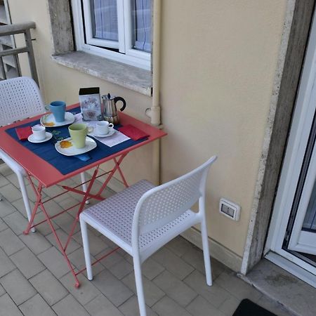 Ferienwohnung Loreto - Colorful Studio Mailand Exterior foto